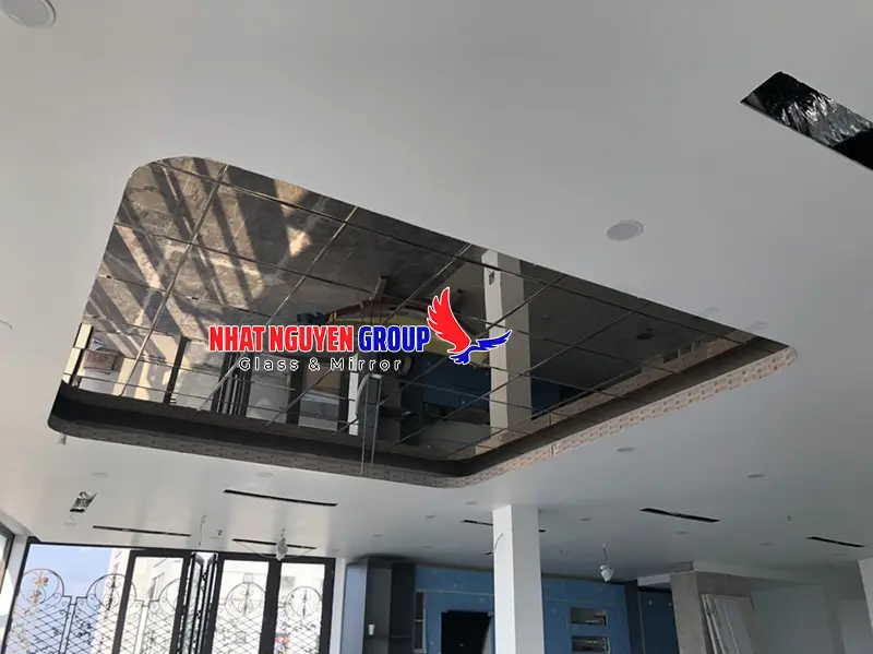 Thi Công Trần Gương Đà Nẵng Thi Công Trần Gương Đà Nẵng