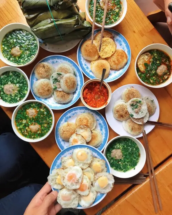 ăn sáng ở đà lạt Bánh căn xíu mại Cây Bơ