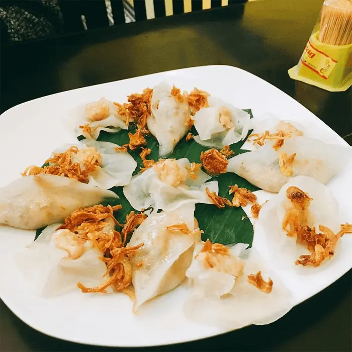 ăn sáng ở Hội An Lò Bánh Bao Bánh Vạc - Bông Hồng Trắng