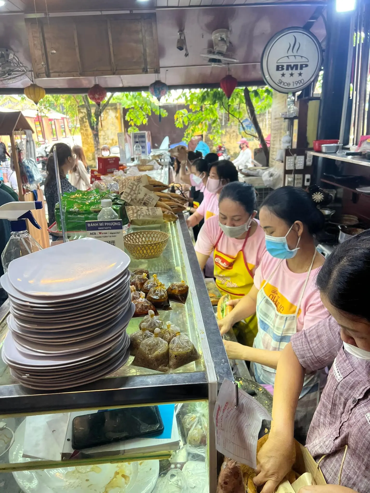 Quán Bánh