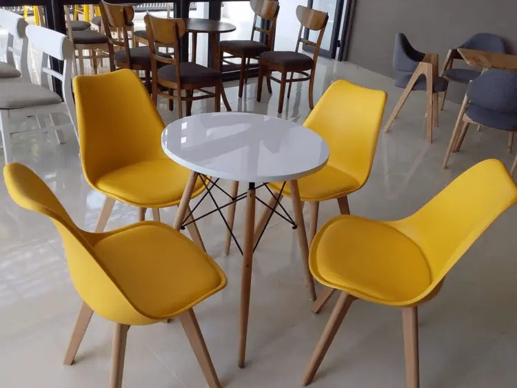 bàn ghế cafe Hưng Yên Phú Sĩ House
