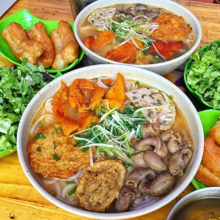ăn sập tại ga Hải Phòng ăn sập tại ga Hải Phòng 5