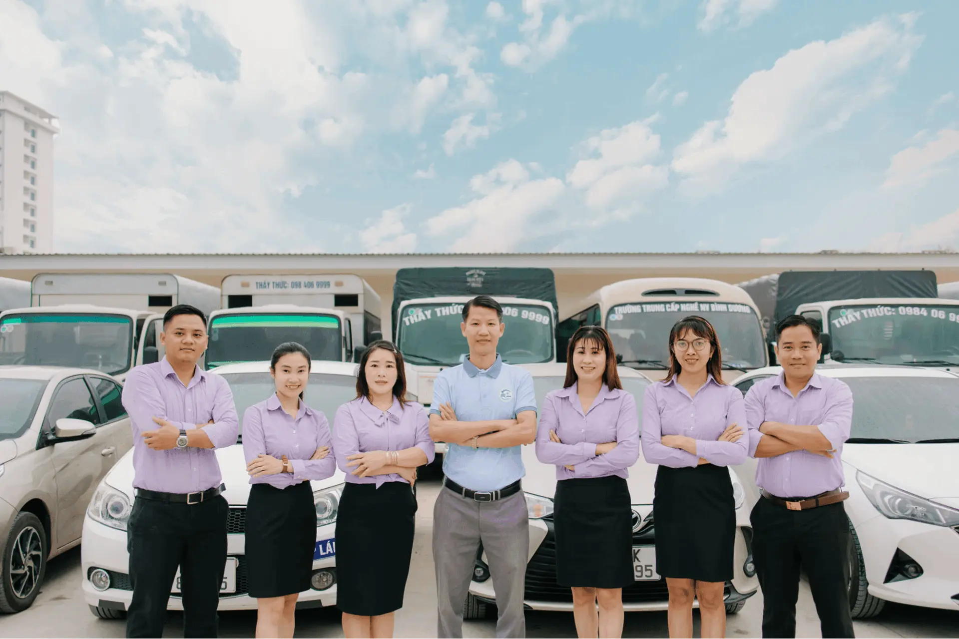 bổ túc tay lái Bình Dương Trường Trung cấp Nghề Nghiệp Vụ Bình Dương Thầy Tiến