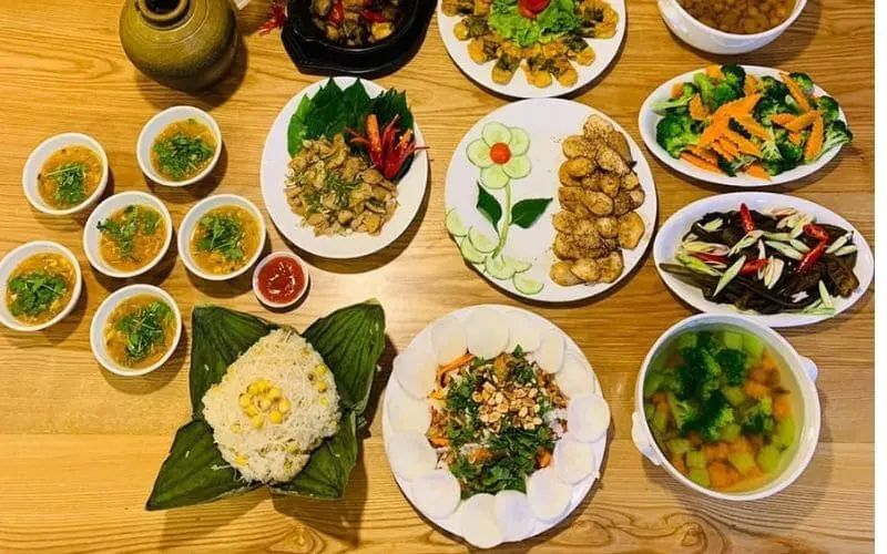 buffet chay Đà Lạt Buffet Cơm Chay Sương Mai