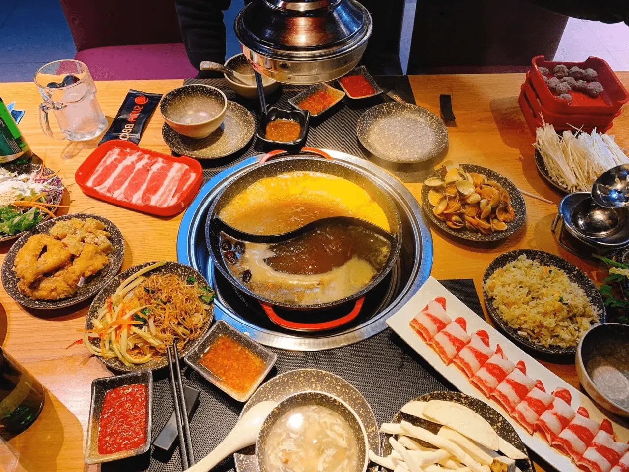 buffet nghệ an Sura BBQ & Hotpot Vinh