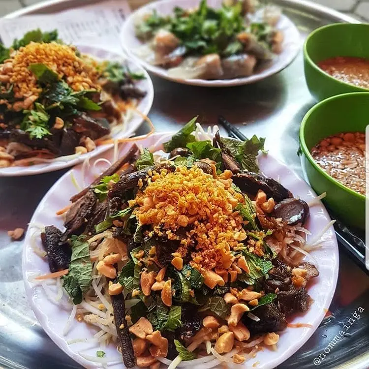 Bếp Tròn - Chè Dừa Non Lá Dừa