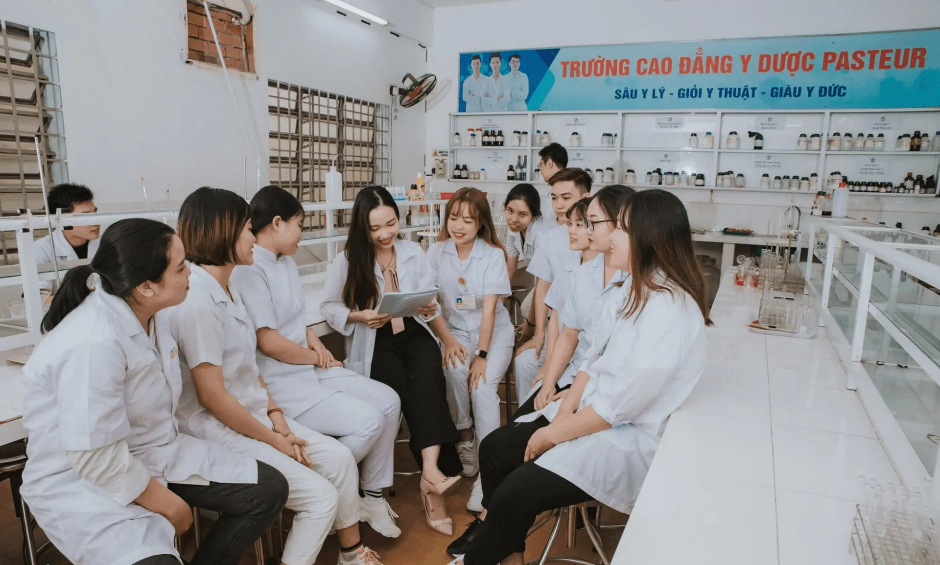 các trường có ngành dược ở hà nội