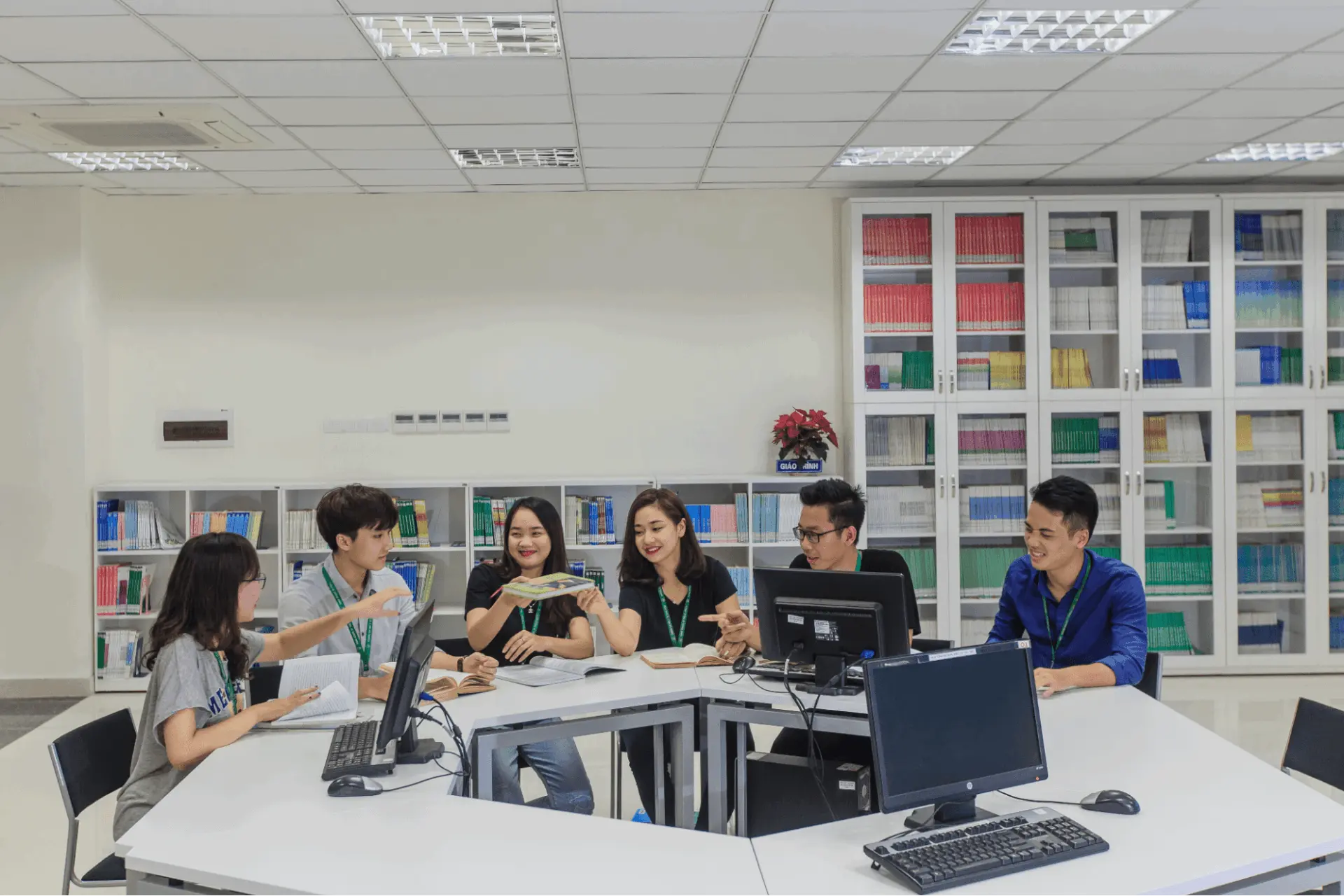 Trường Đại Học Y Tế Công Cộng