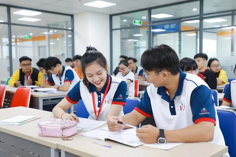 Đại Học Kinh Tế - Tài Chính