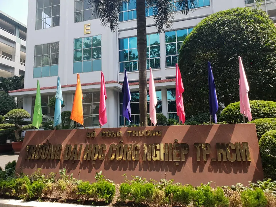 các trường đại học tphcm Đại Học Công Nghiệp TP. Hồ Chí Minh