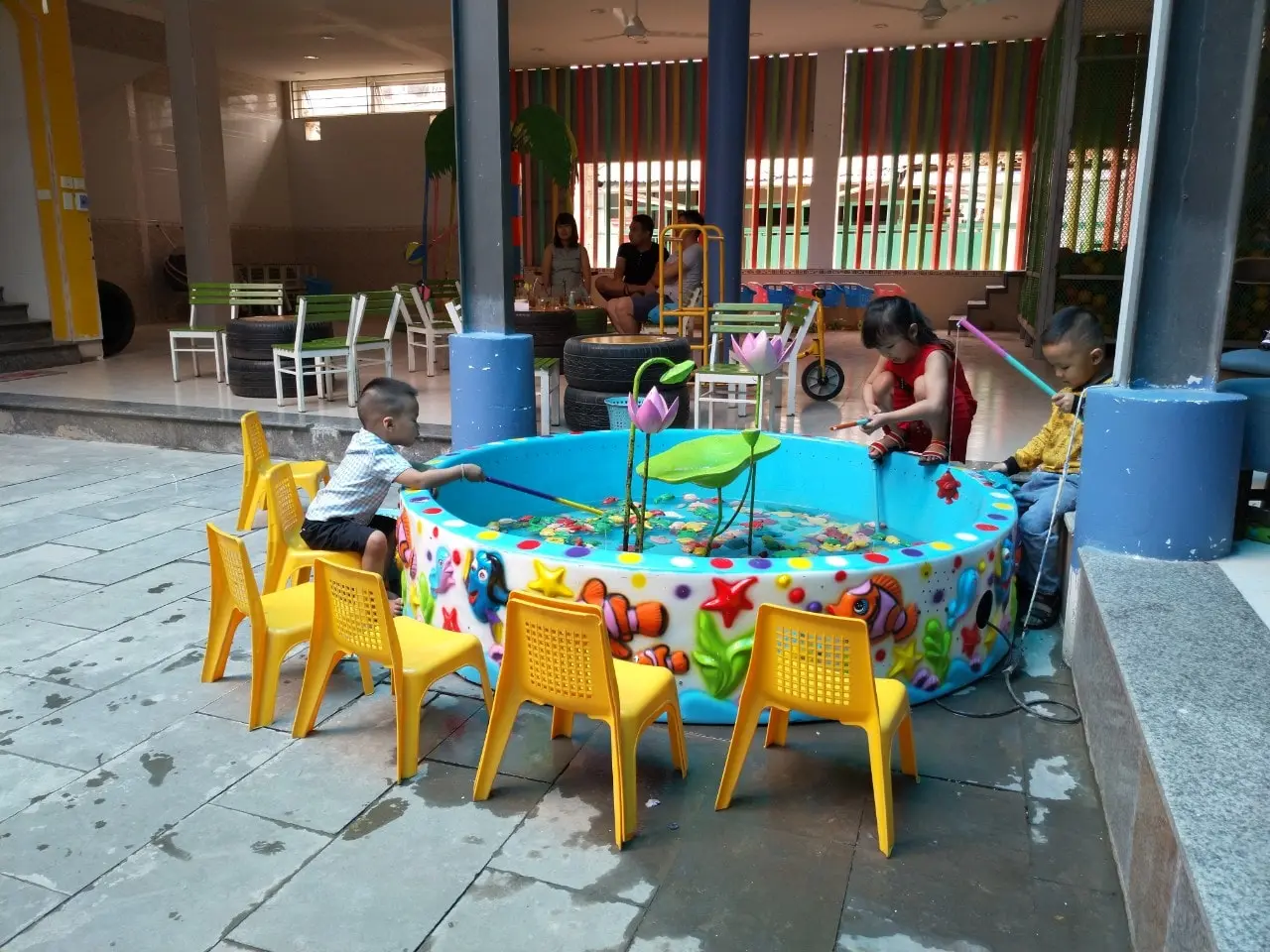 cafe có khu vui chơi cho bé ở Đà Nẵng Khu Vui Chơi - Cafe Trúc Xinh