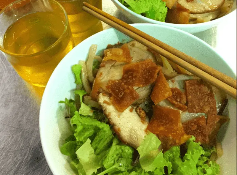 cao-lau-da-nang-2 cao lầu Đà Nẵng