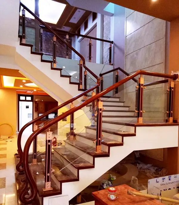 Cầu Thang Kính Đà Lạt Nhôm kính Đà Lạt