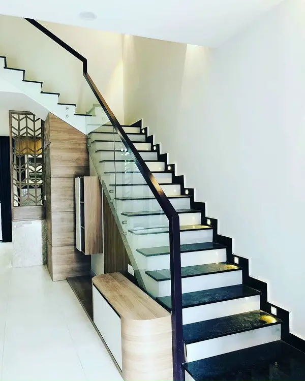 cầu thang kính Gia Lai Cổng cửa cao nguyên