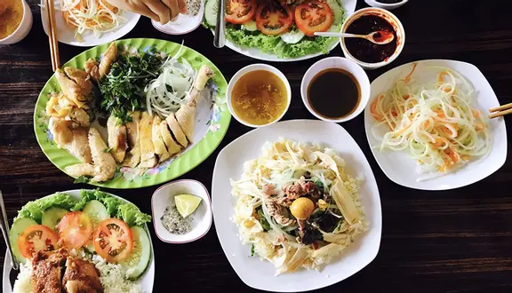 cơm gà hội an Cơm Gà Long