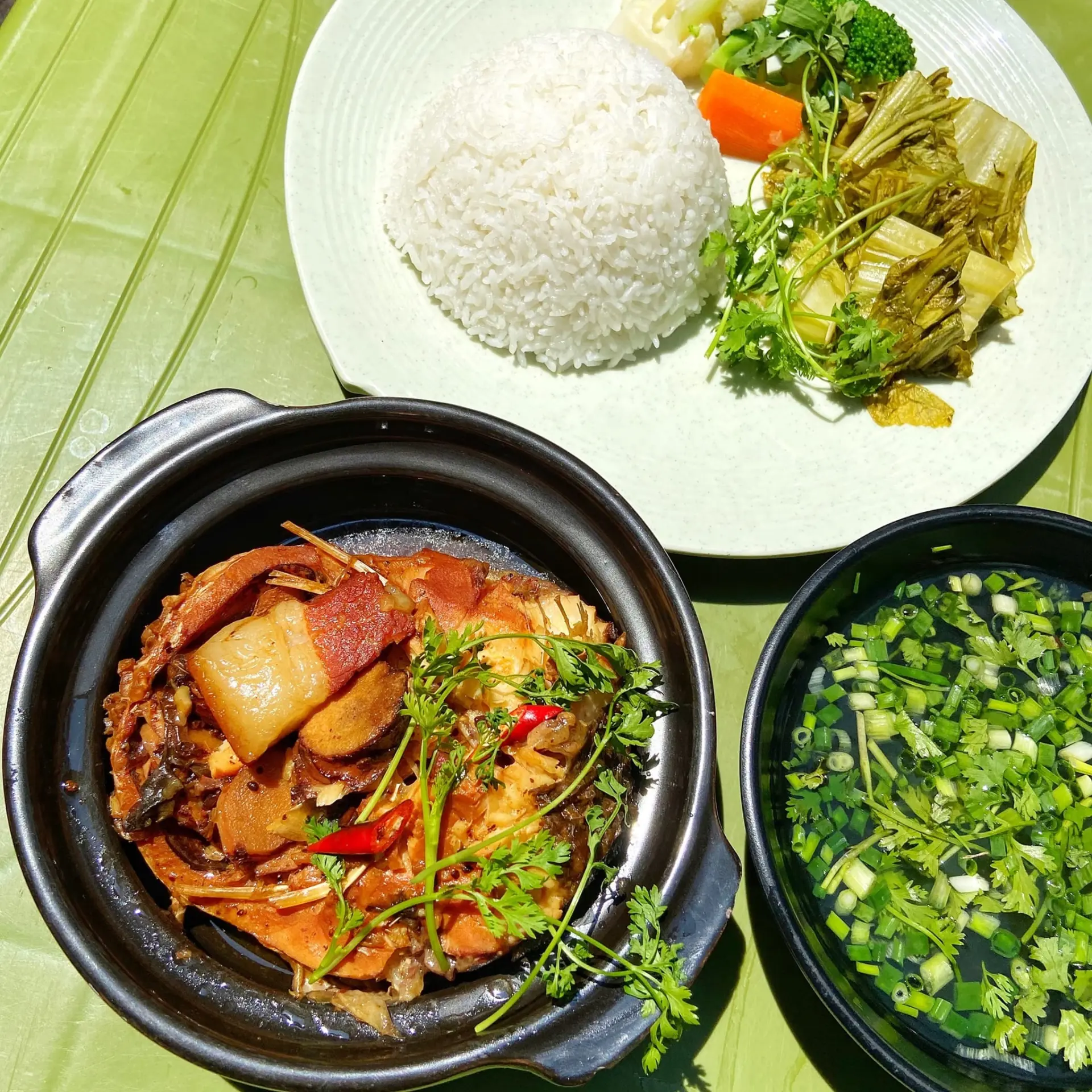 Top 5 Địa Chỉ Bán Cơm Văn Phòng Bắc Ninh Ngon Nhất