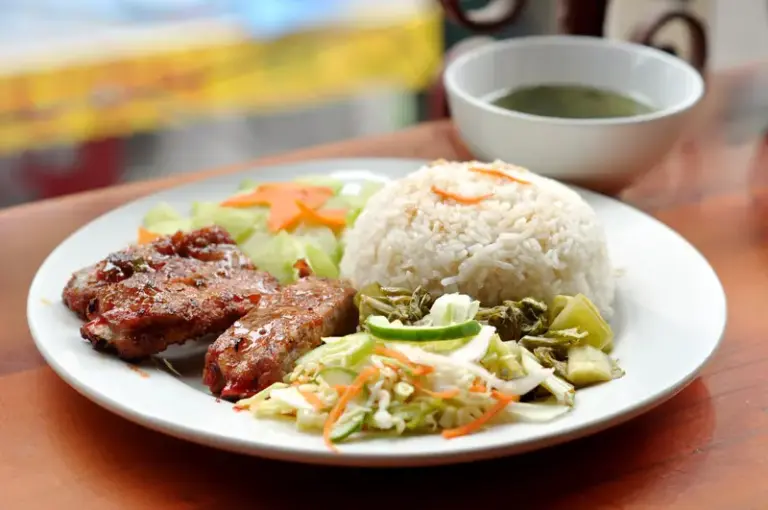 Thử Ngay Top 5 Quán Cơm Tấm Thanh Hóa Siêu Hấp Dẫn