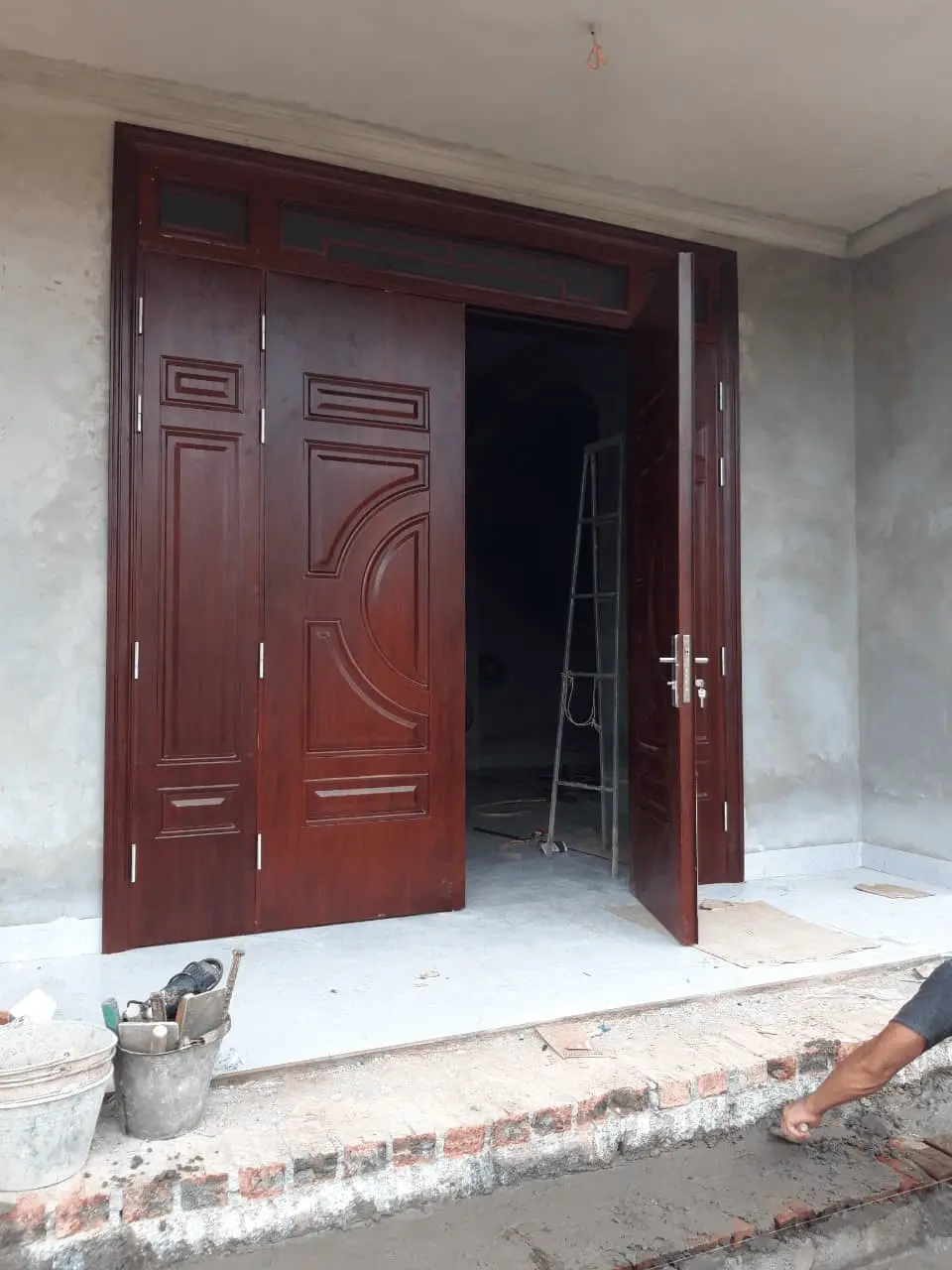 cửa gỗ Quảng Ninh