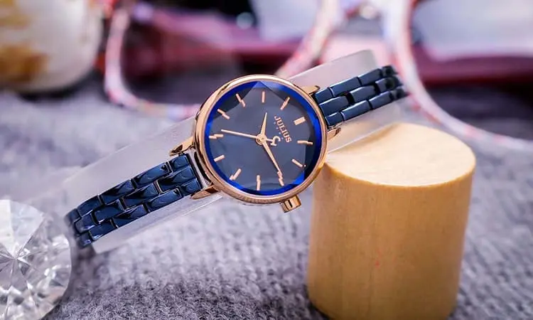 cửa hàng đồng hồ rạch giá Cửa Hàng Quốc Lâm Watch Shop