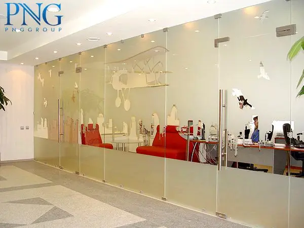 cửa kính cường lực tại Nghệ An PNG Group