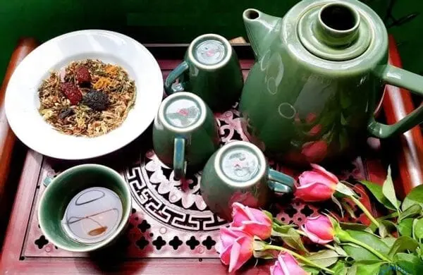 Cơm Gà Xối Mỡ Quang Vinh