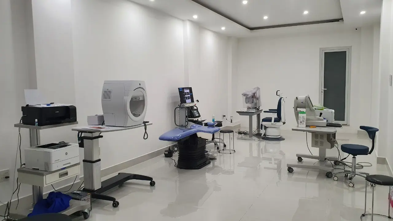 địa chỉ cắt kính cận tuyên quang địa chỉ cắt kính cận tuyên quang