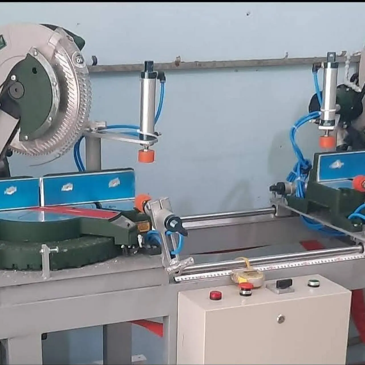giá máy cắt nhôm 2 đầu Công ty Nano Machine