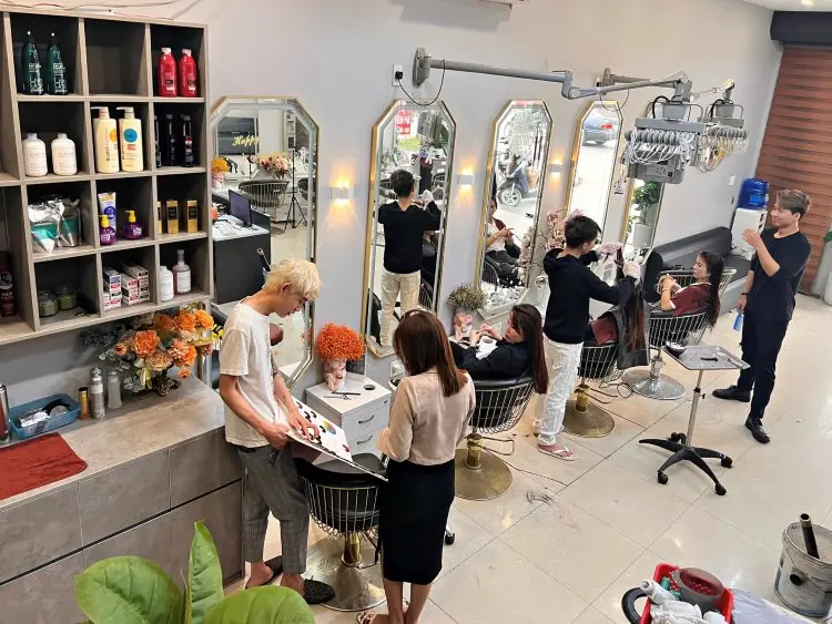 học cắt tóc tại hải phòng địa chỉ học cắt tóc uy tín