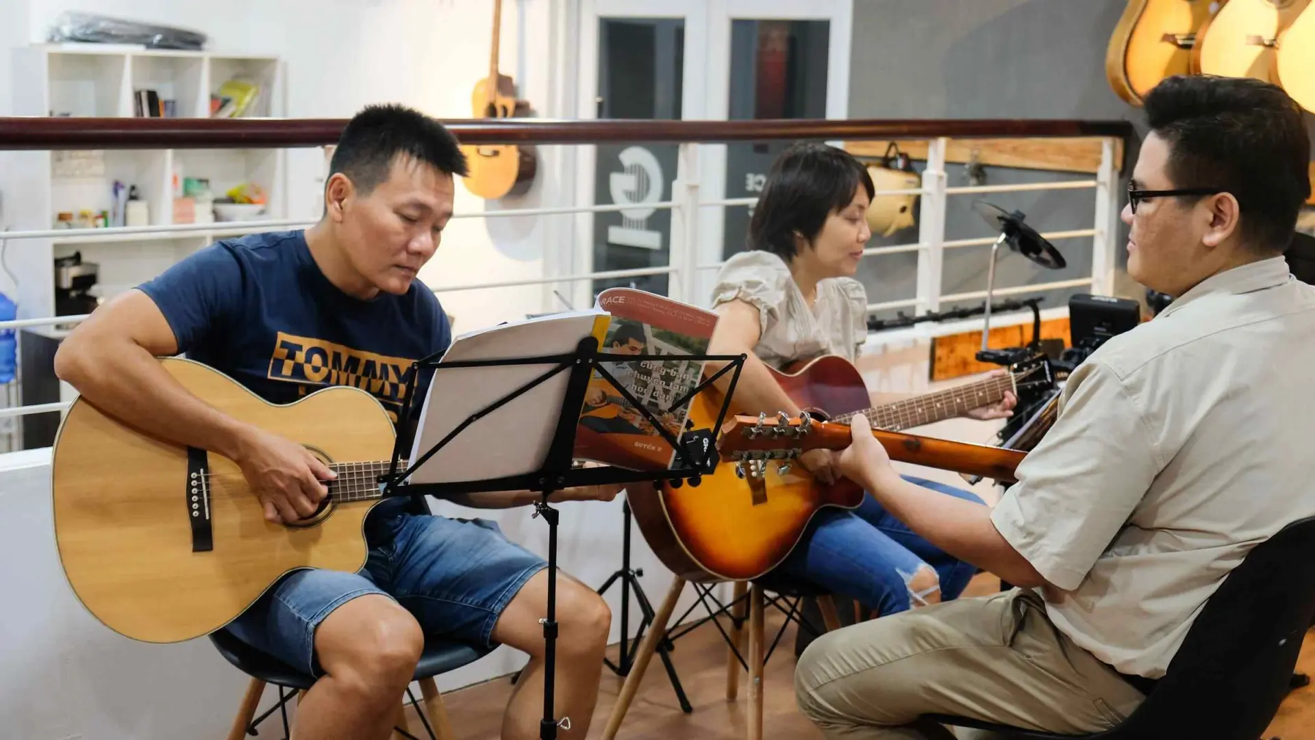 học guitar đà nẵng học guitar đà nẵng