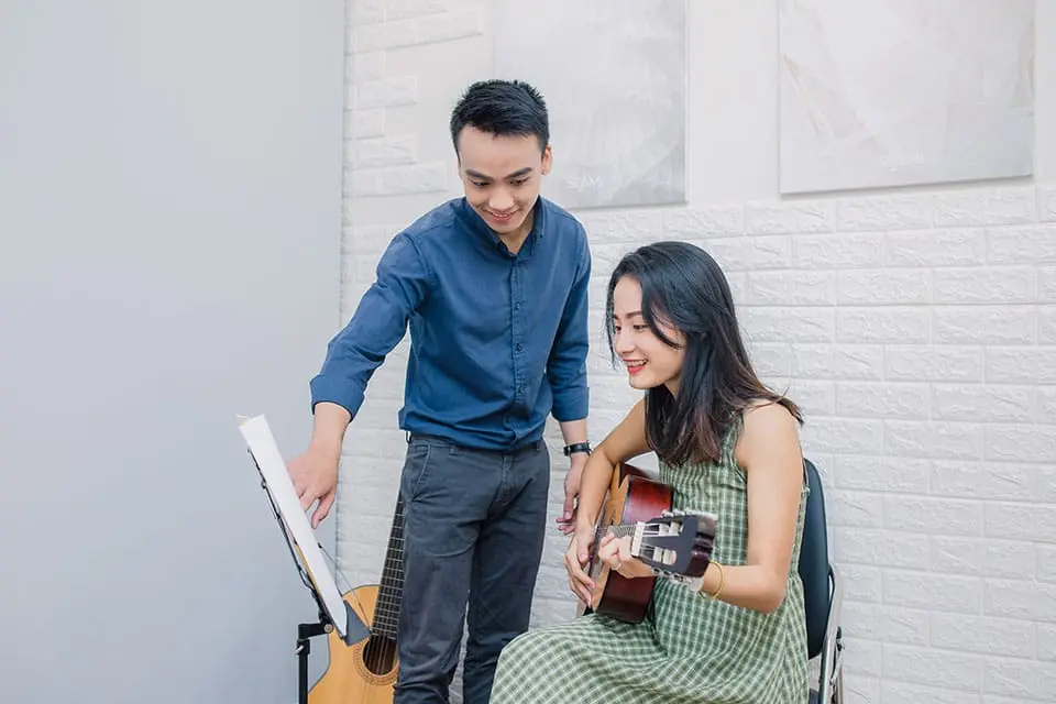 học guitar Đà Nẵng học guitar đà nẵng