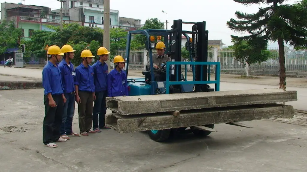 học lái xe nâng bình dương học lái xe nâng bình dương