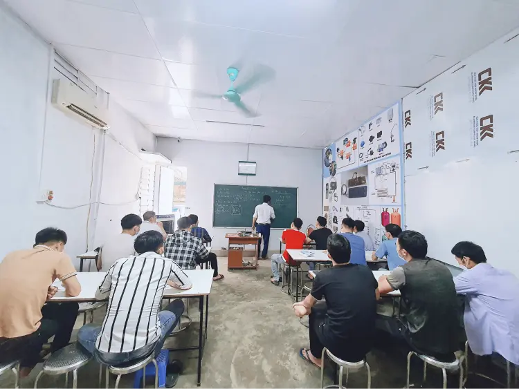 hoc-nghe-dien-lanh-tai-tp-vinh Trung Tâm Điện Lạnh Mai Thắng