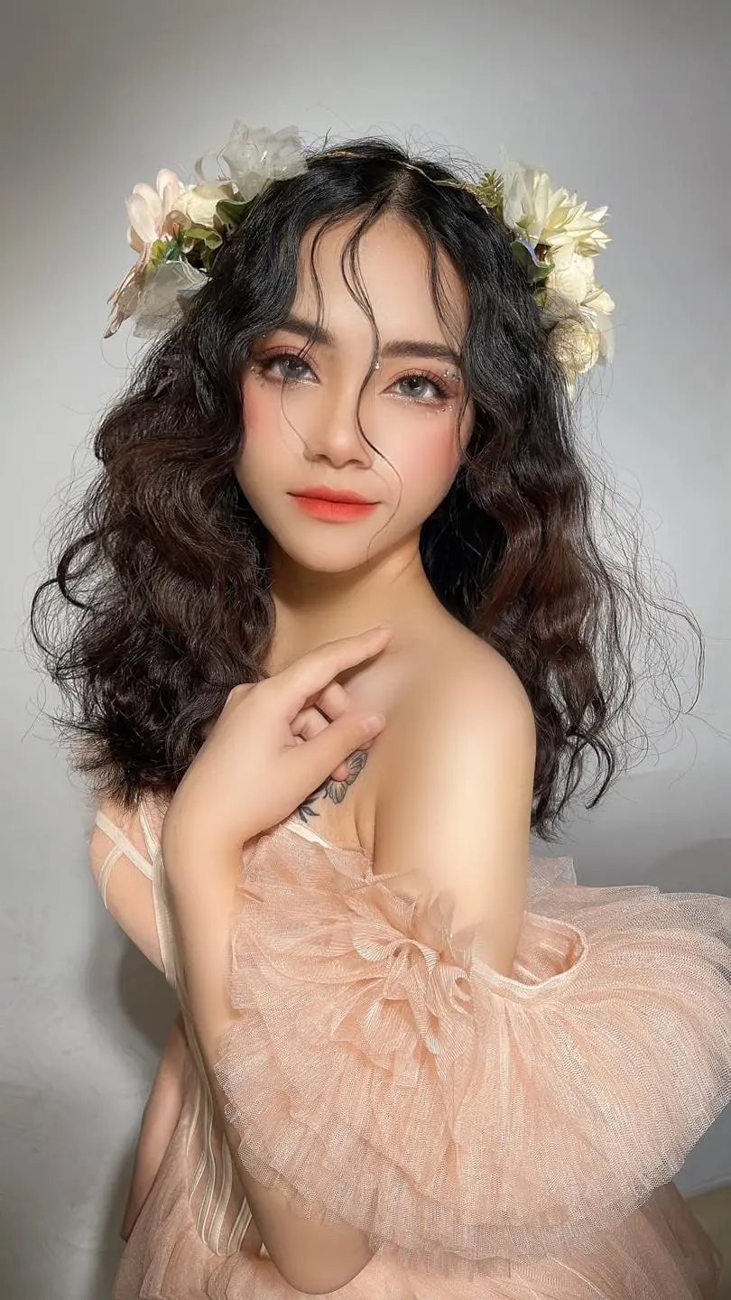 Hân Make Up