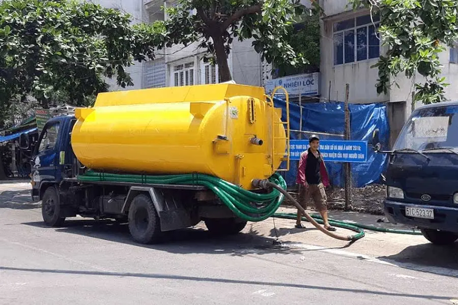 Công ty môi trường Anh Quân