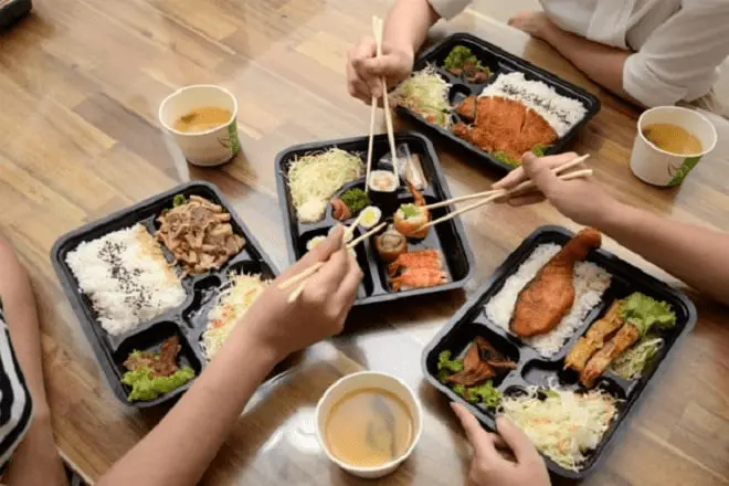 Cơm Văn Phòng Huế Cơm Ông Chủ