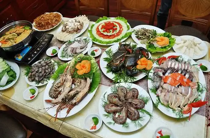 Bánh Mì Que Cay Đinh Tiên Hoàng