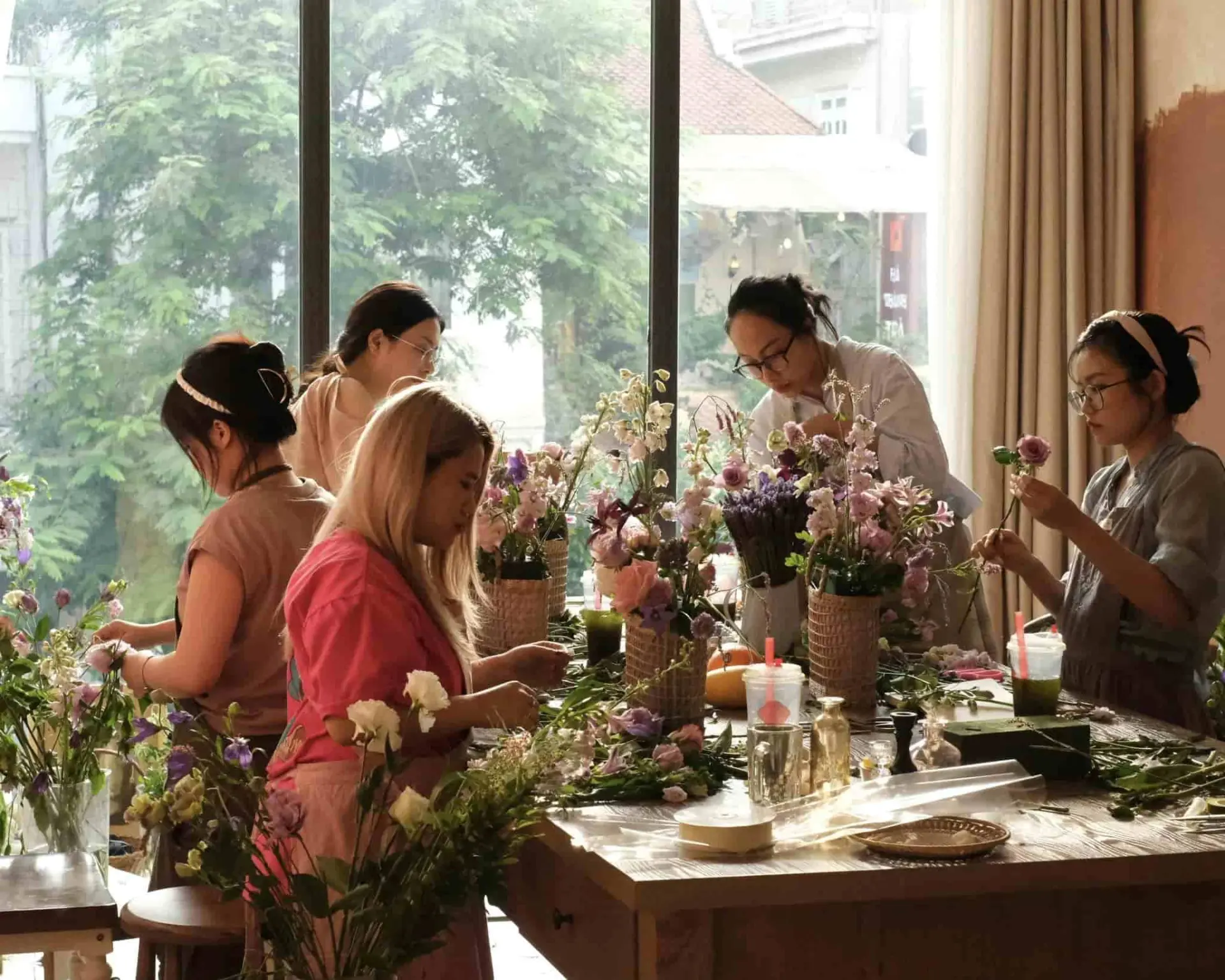 lớp học cắm hoa hà nội Học Viện No23. Floral