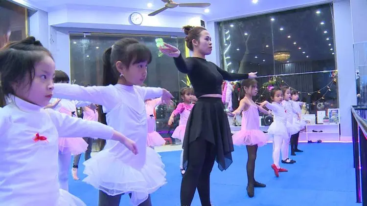 Lớp học múa Đà Nẵng Lớp học múa Đà Nẵng