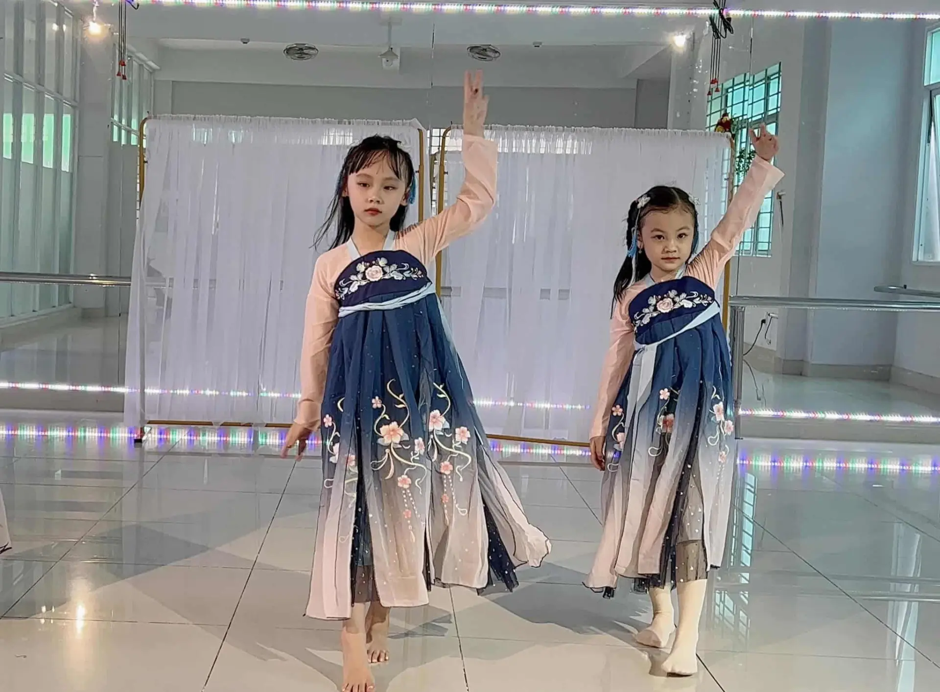 lớp học múa đồng nai Cơ Sở Layla Studio