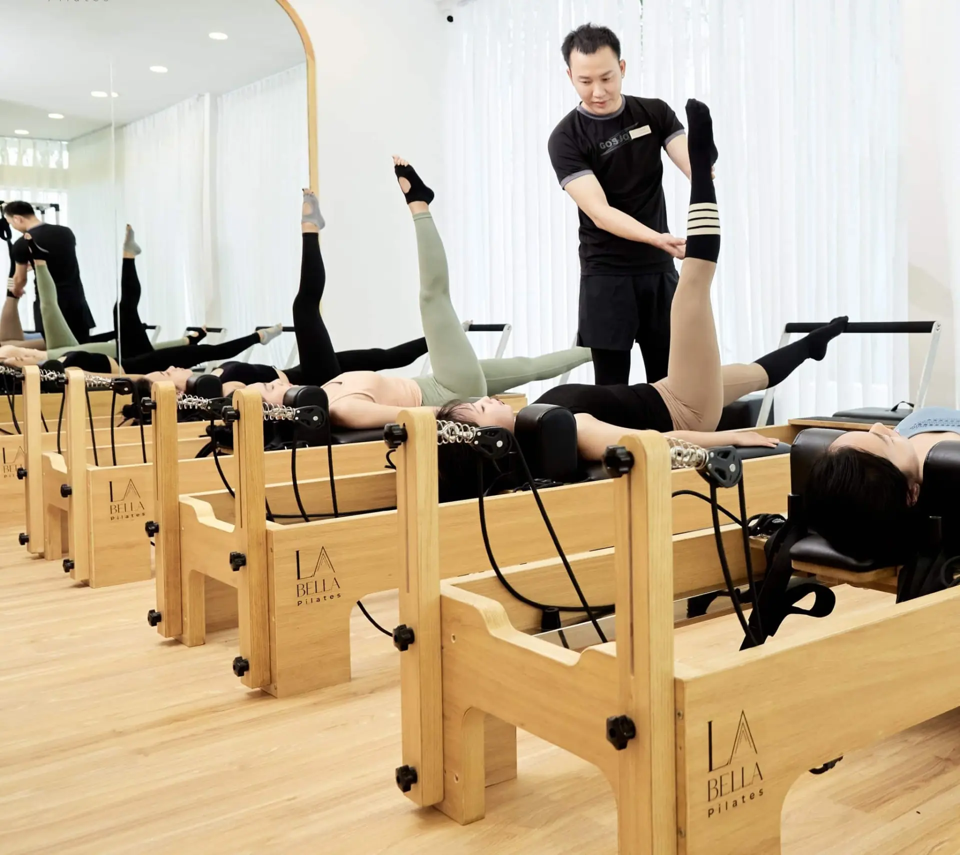 lop-hoc-pilates-o-tphcm-9-min lớp học pilates ở tphcm