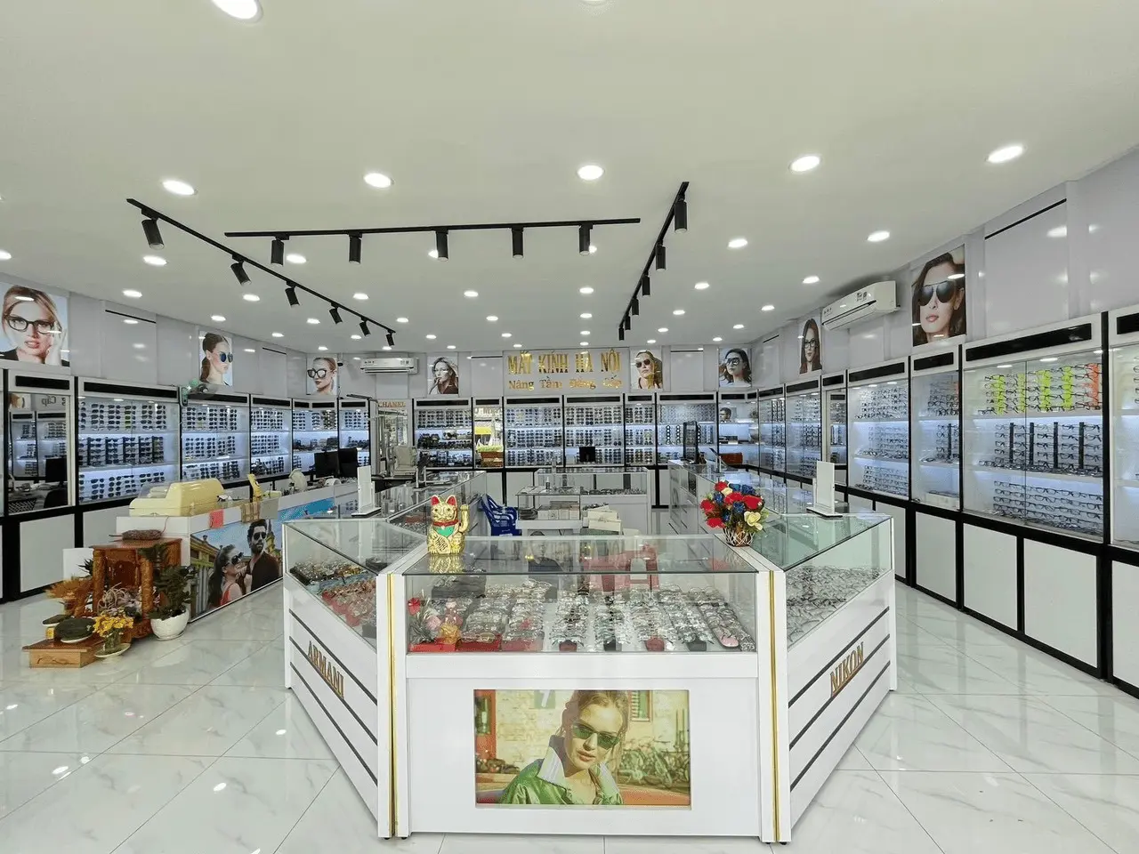 mat-kinh-tay-ninh-02 Mắt Kính Hà Nội - Đơn Vị Chuyên Mắt Kính Chất Lượng Hàng Đầu Tại Tây Ninh