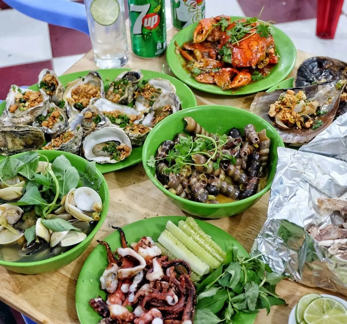 nhà hàng có không gian đẹp ở Hà Nội Home Mộc Restaurant