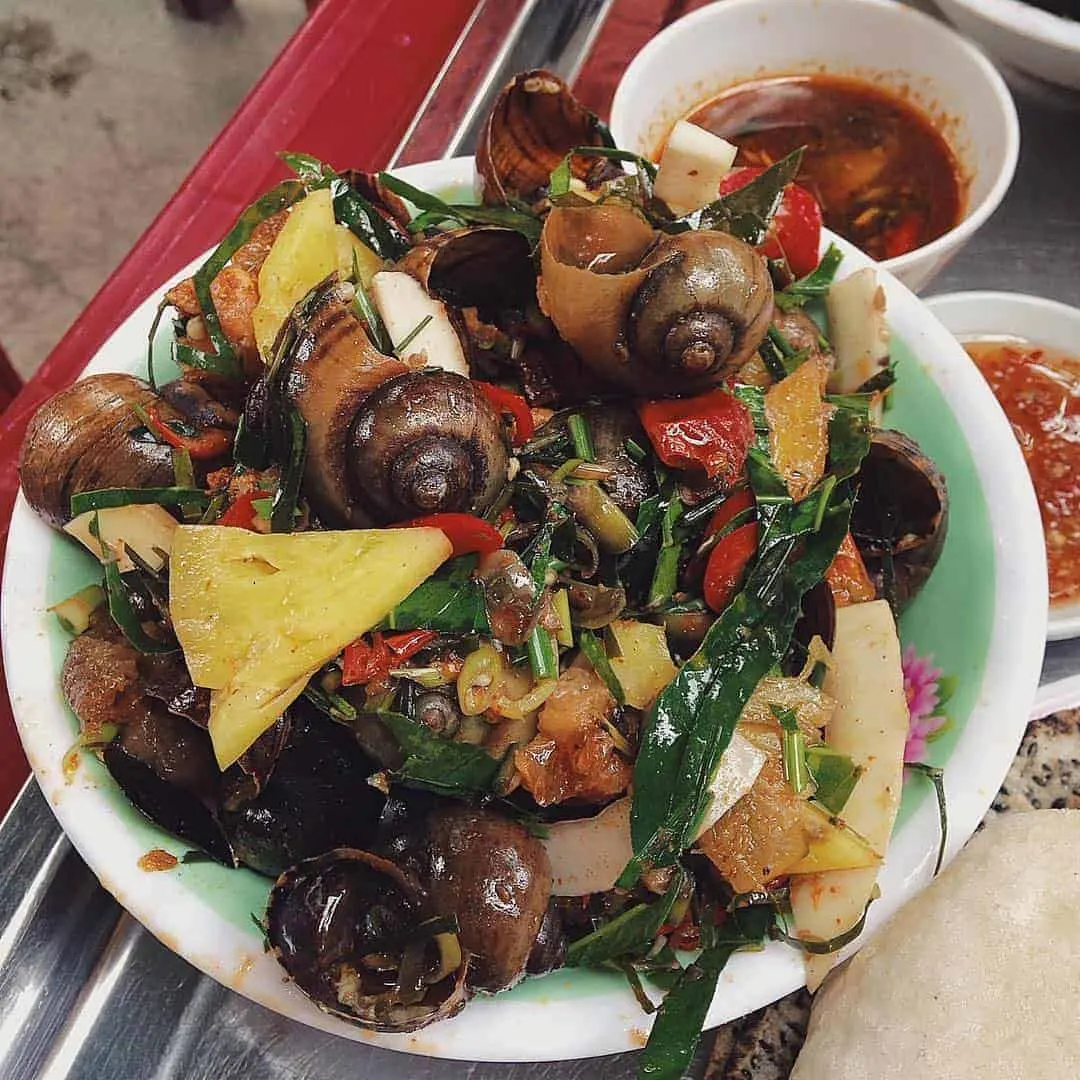 món ngon quảng bình Ốc Hẻm Cây Xoài