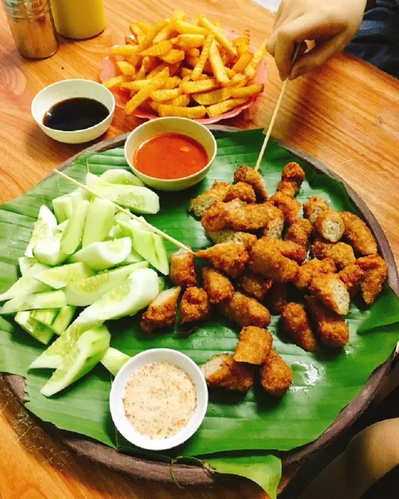 quán bún Hà Nội Bà Thành - Bún Chả & Bún Hải Sản