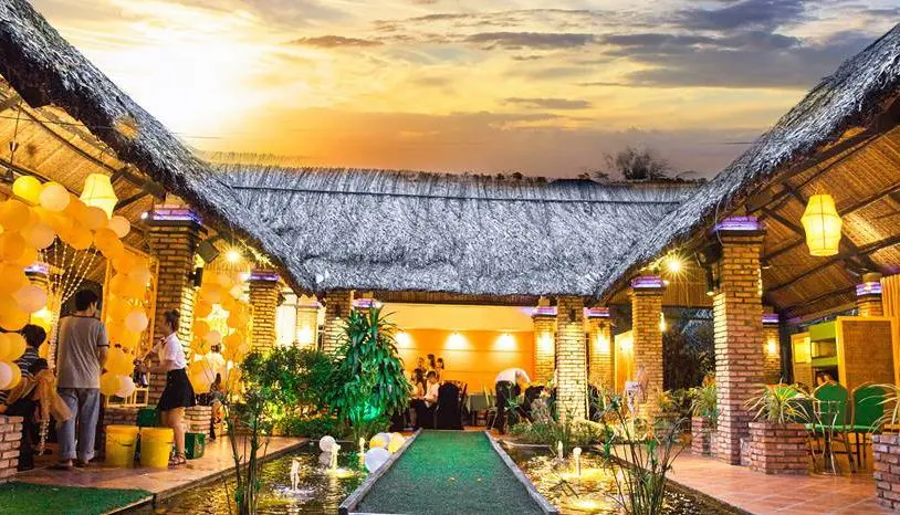 nhà hàng trà vinh La Vang