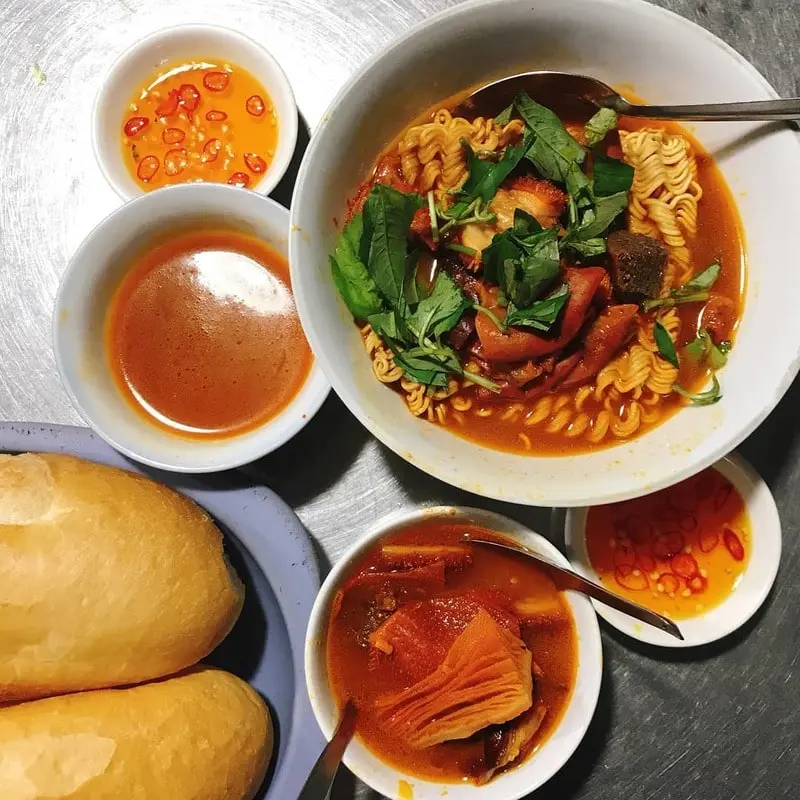 phá lấu đà nẵng