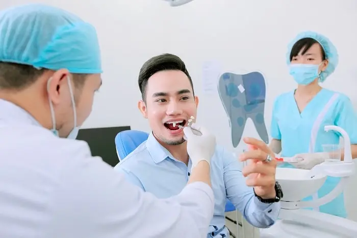 bọc răng sứ Đà Nẵng chỉnh răng tại Đà Nẵng
