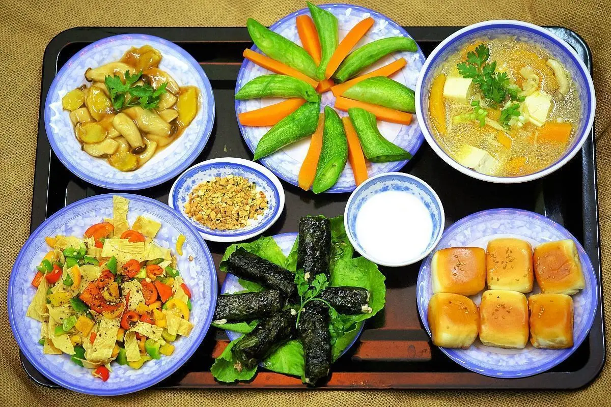 quán chay Bình Dương Diệu Hạnh