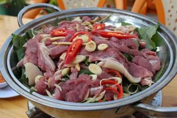 quán dê ngon ninh bình Nhà hàng Đức dê Ninh Bình
