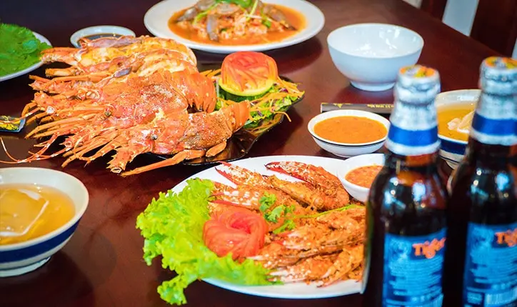 quán hải sản nổi tiếng